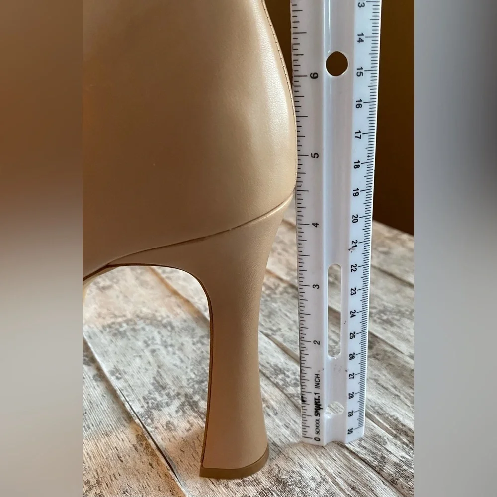 NEW w/Tags INC Womens Beige Platform Comfort Alize Round Toe Booties Women's 8 - Picture 9 of 10